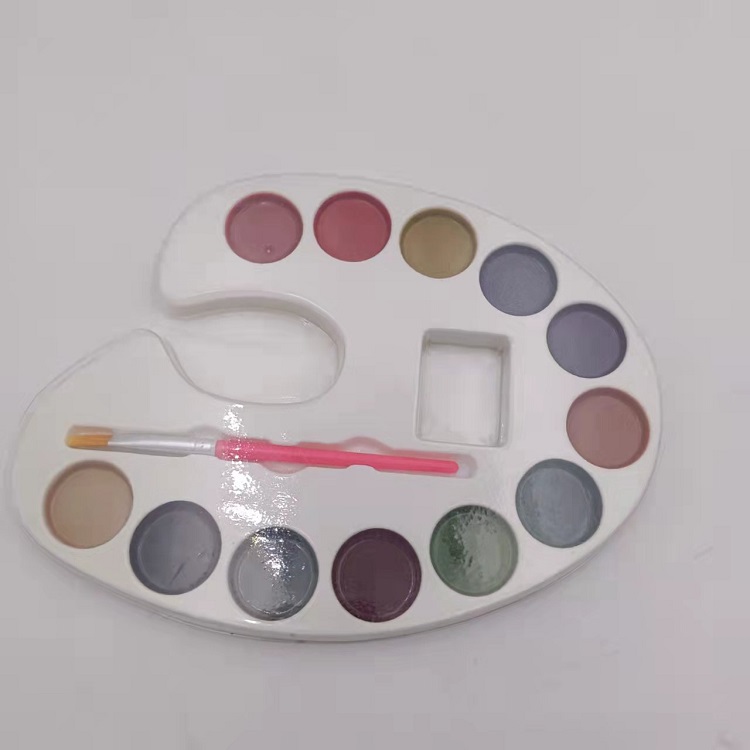 Ensemble de peinture aquarelle 12 couleurs