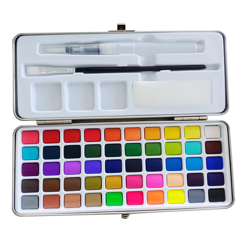 50 aquarelles vibrantes dans une boîte en fer blanc portable